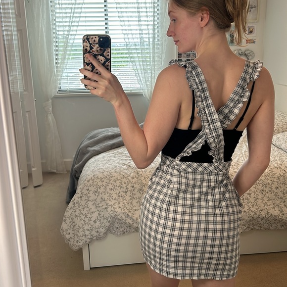 Pinafore Dress - Picture 3 of 3